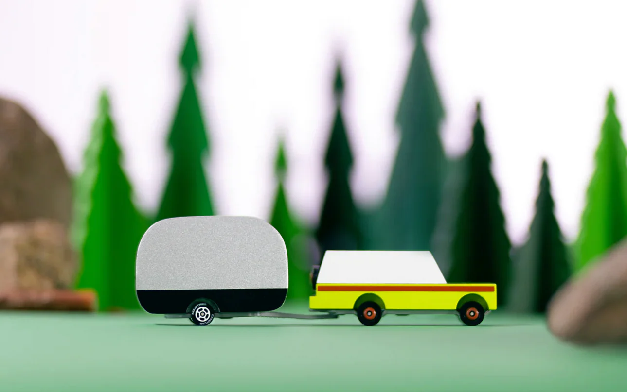 Airstream Camper - Image 6