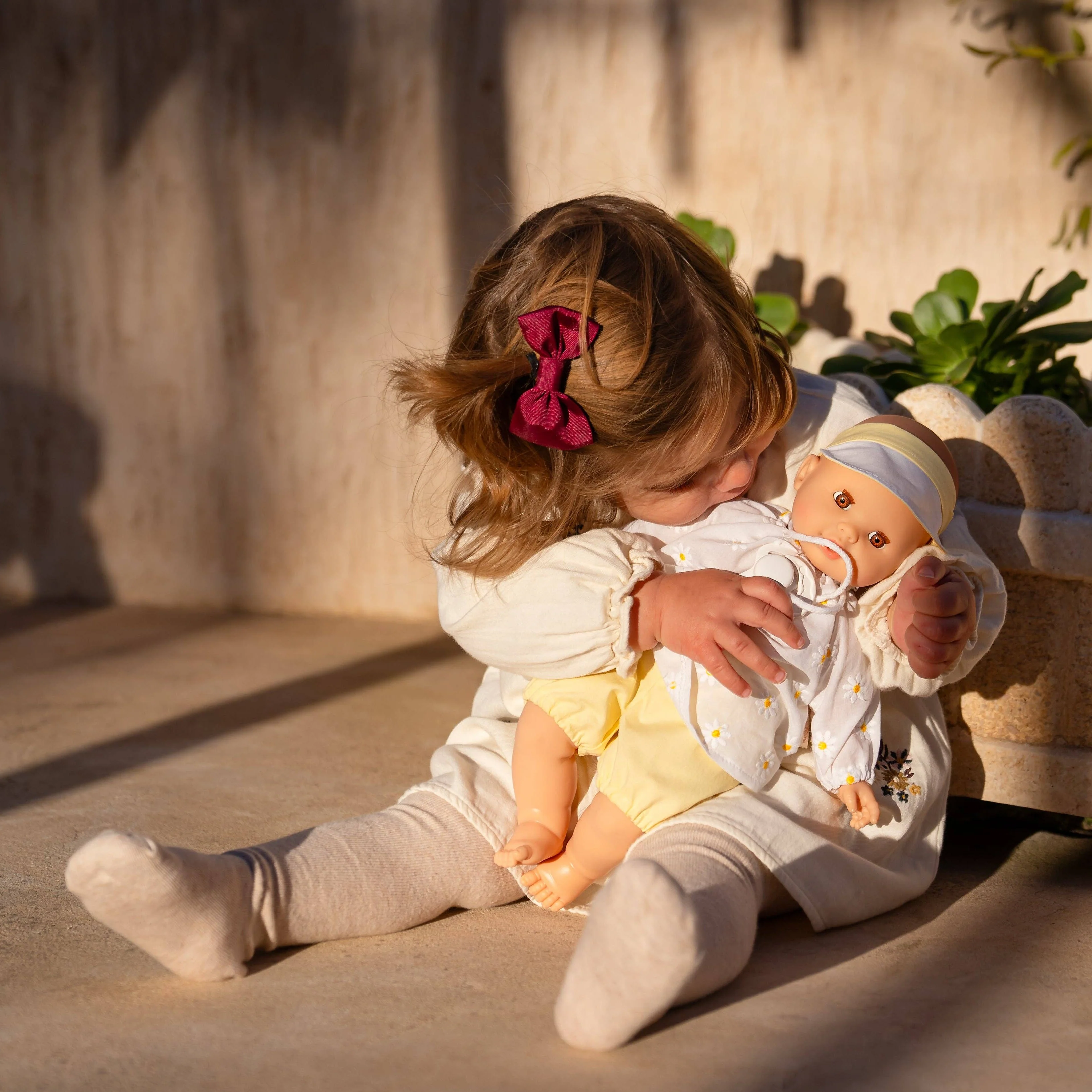 Baby Gordis - Johana with daisy blouse & cap - Image 2