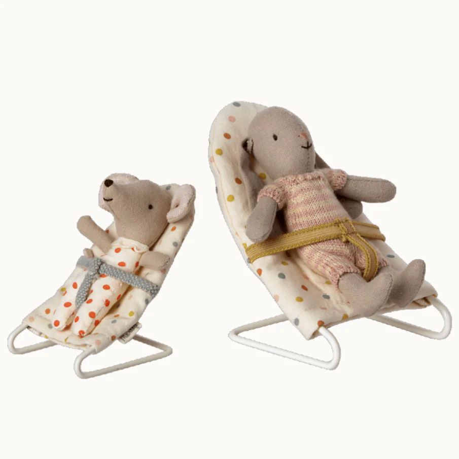 Baby Sitter for Micro sized Bunnies - Image 5