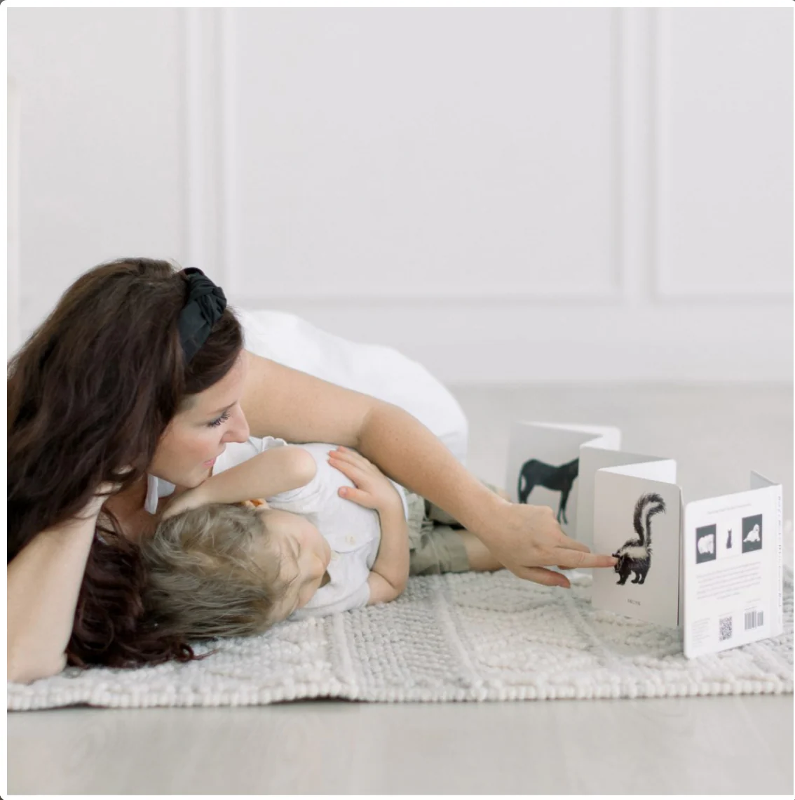Baby's Tummy Time Book Box Set - Image 5