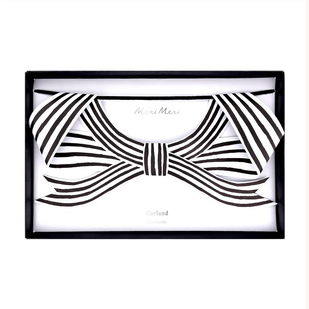 Black & White Stripy Bow Garland - Image 5