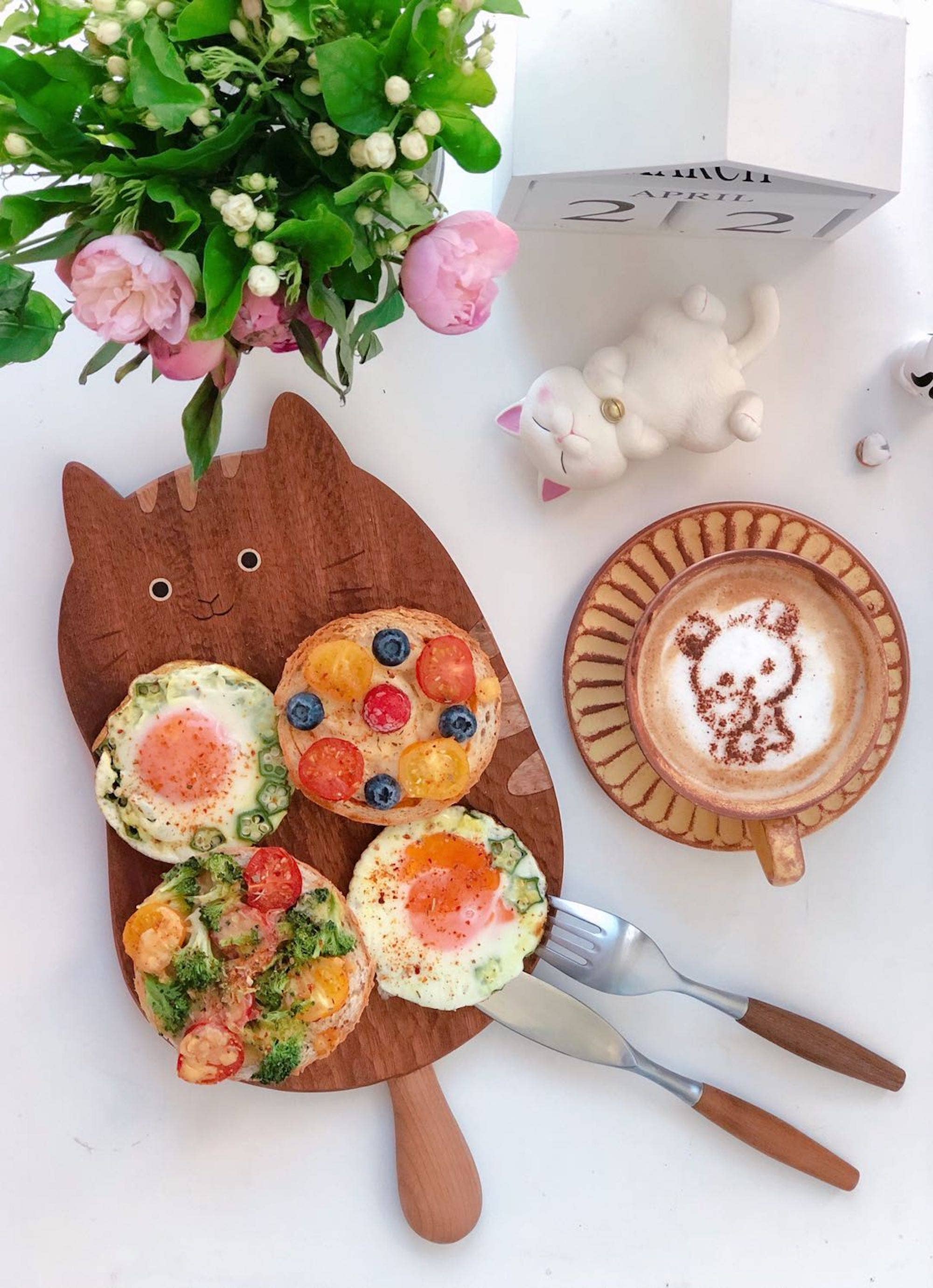 Cat Dinner Plate - Image 4