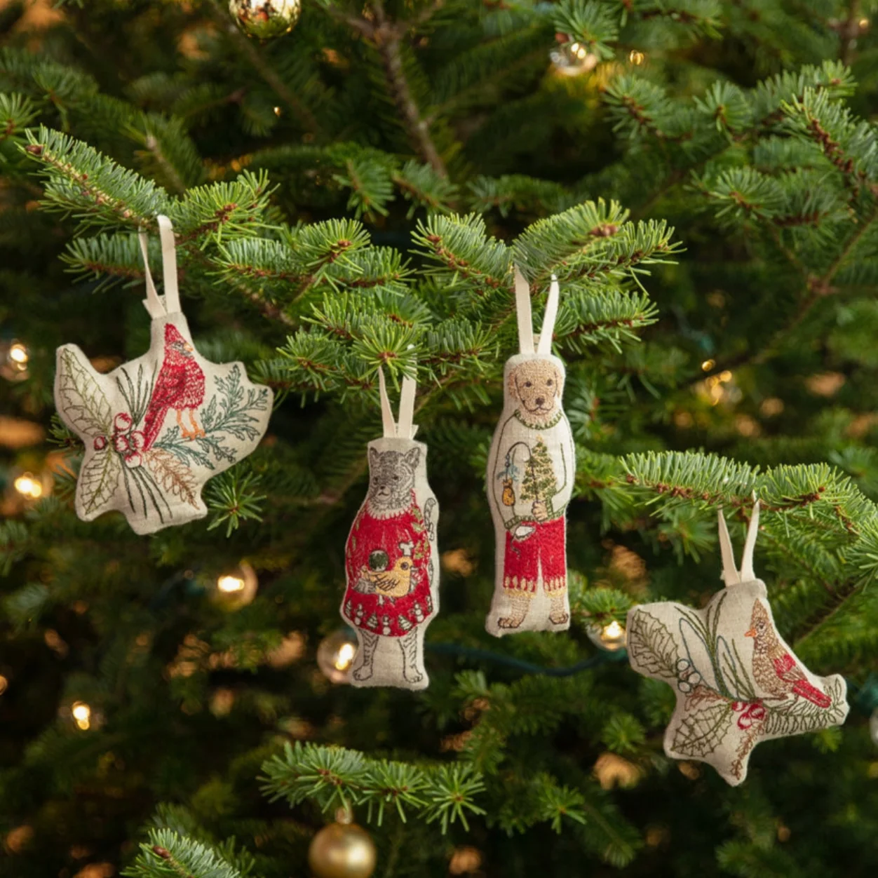 Cat with Gifts Ornament - Image 4