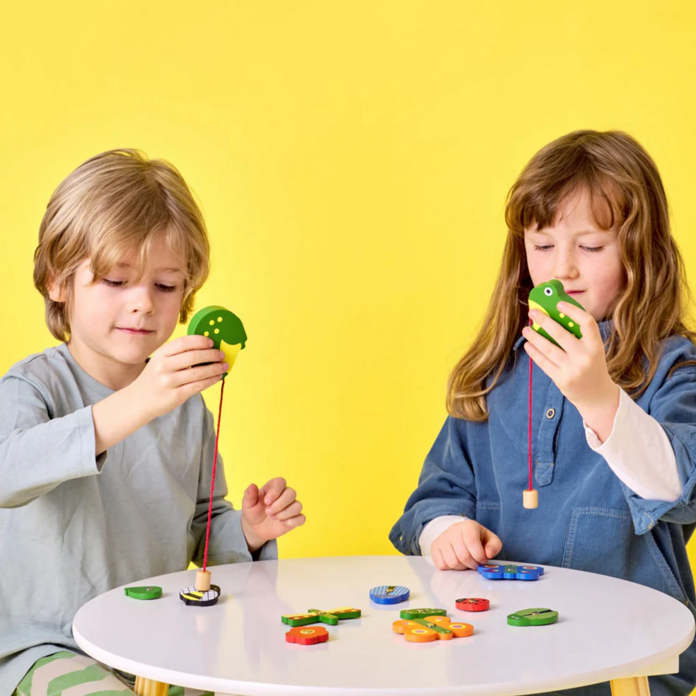 Catch a Bug -Wooden Fishing Game - Image 3