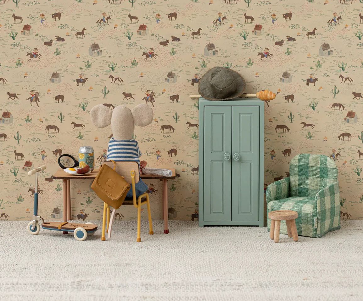 Chair for Mouse - Yellow - Image 2