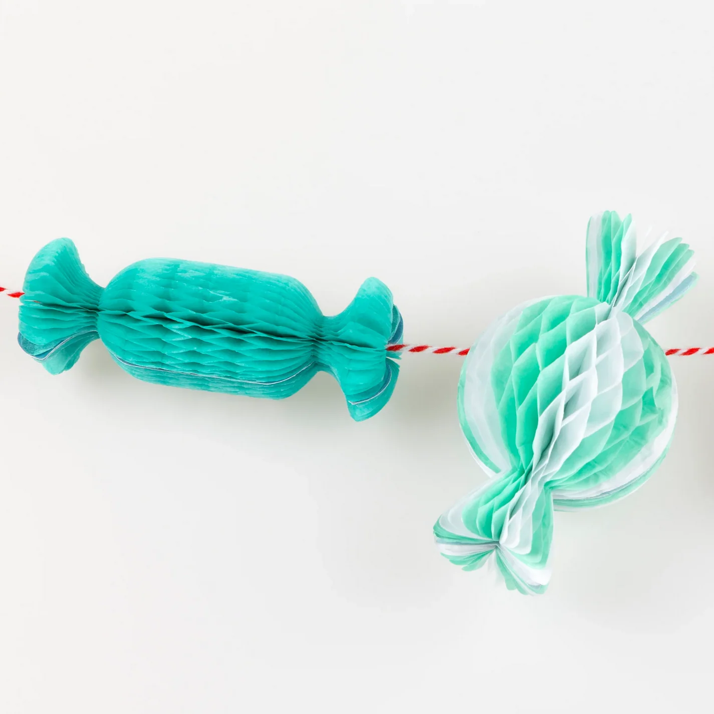 Christmas Candy Mini Honeycomb Garland - Image 4