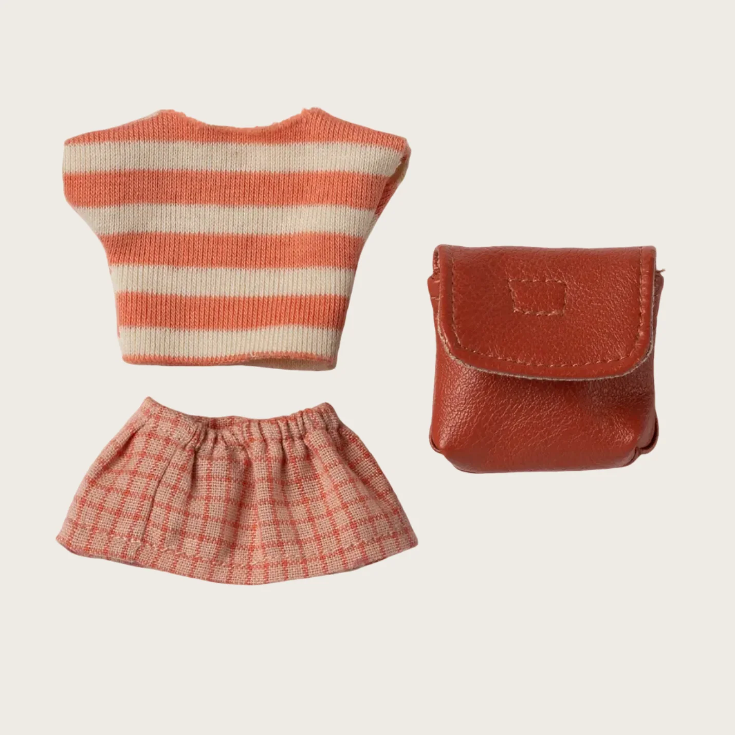 Clothes and bag for Big sister mouse - Coral