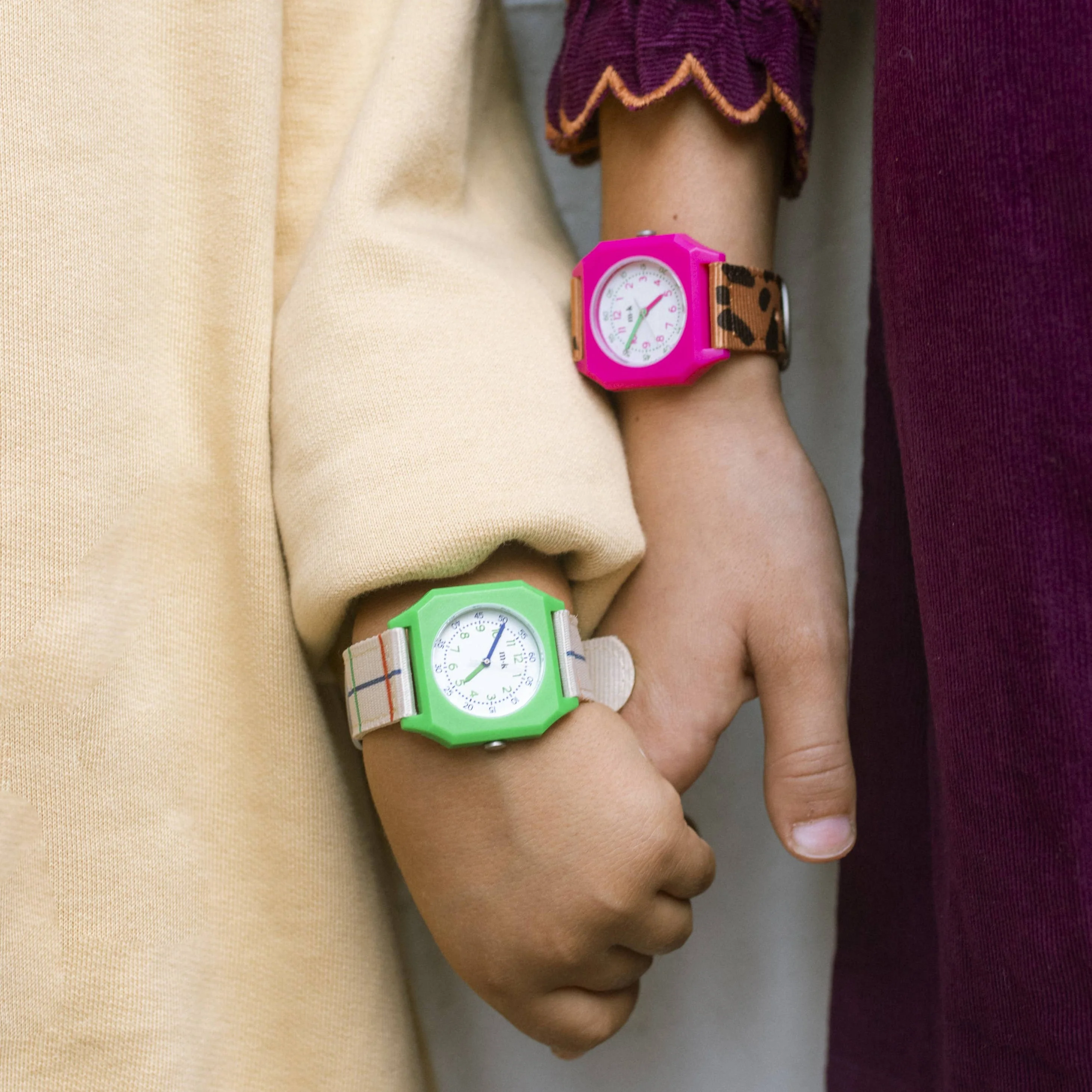 Color Notebook Mini Kyomo x Taxi Brousse watch - Image 4