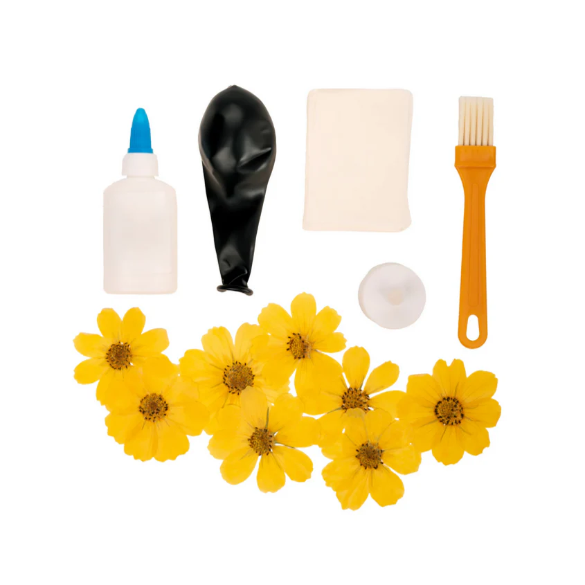 Crafters Flower Paper Lamp - Image 2