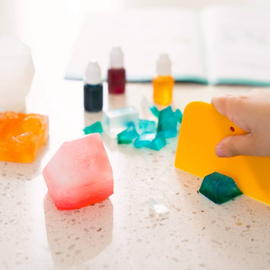 Crystal Geode Soapmaking Kit - Image 3