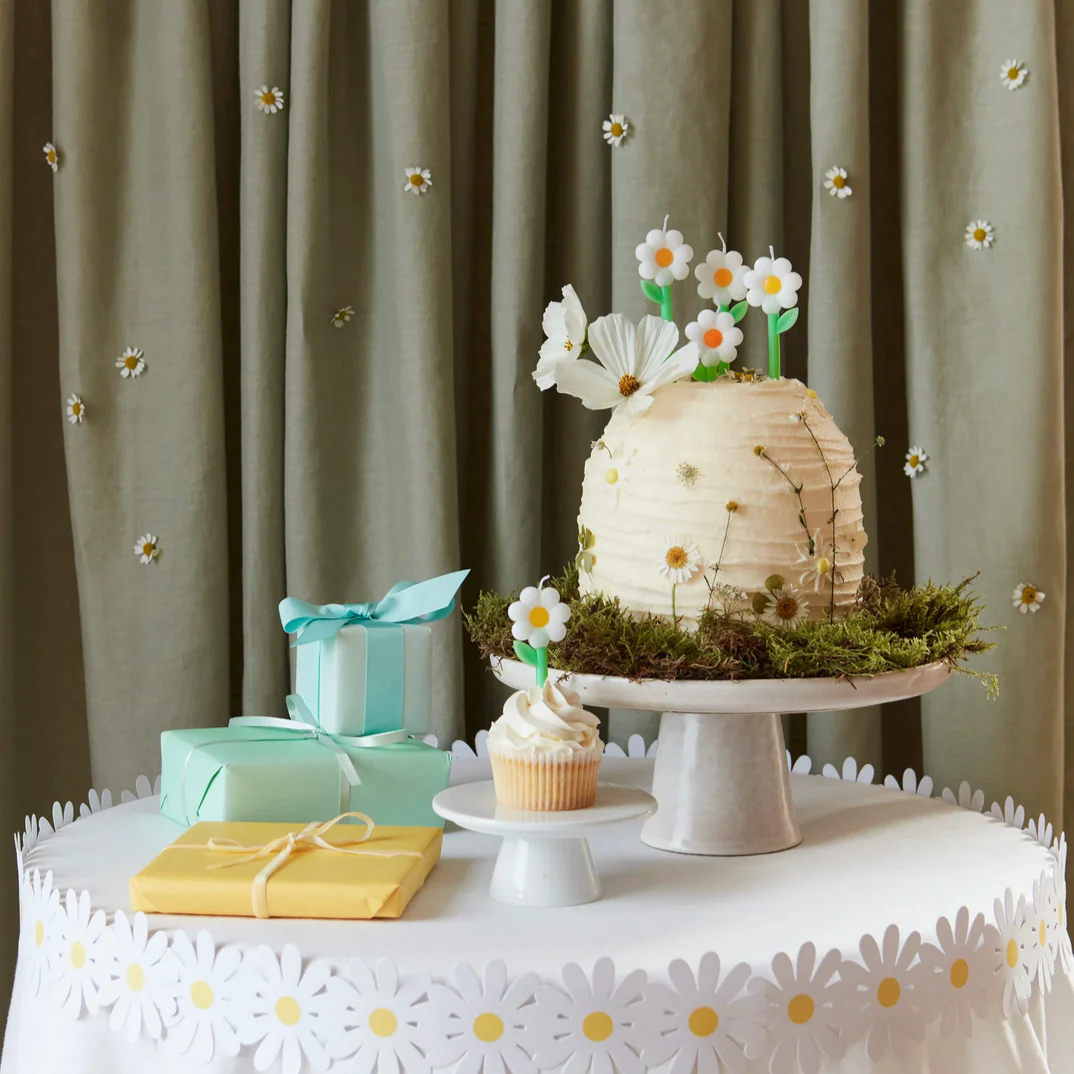 Daisy Candles (4pk) - Image 3