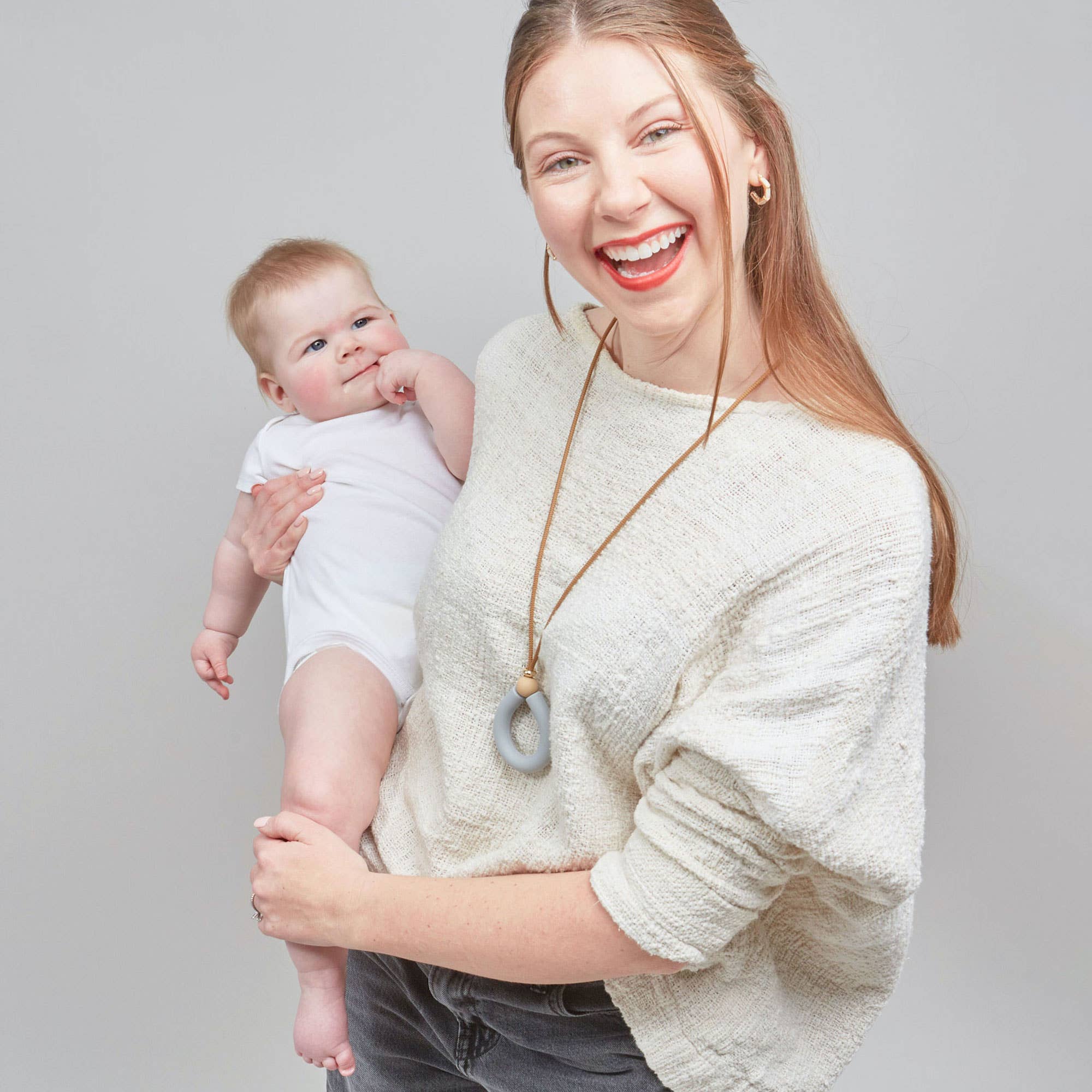 Dandelion Orbit Teething Necklace - Image 3
