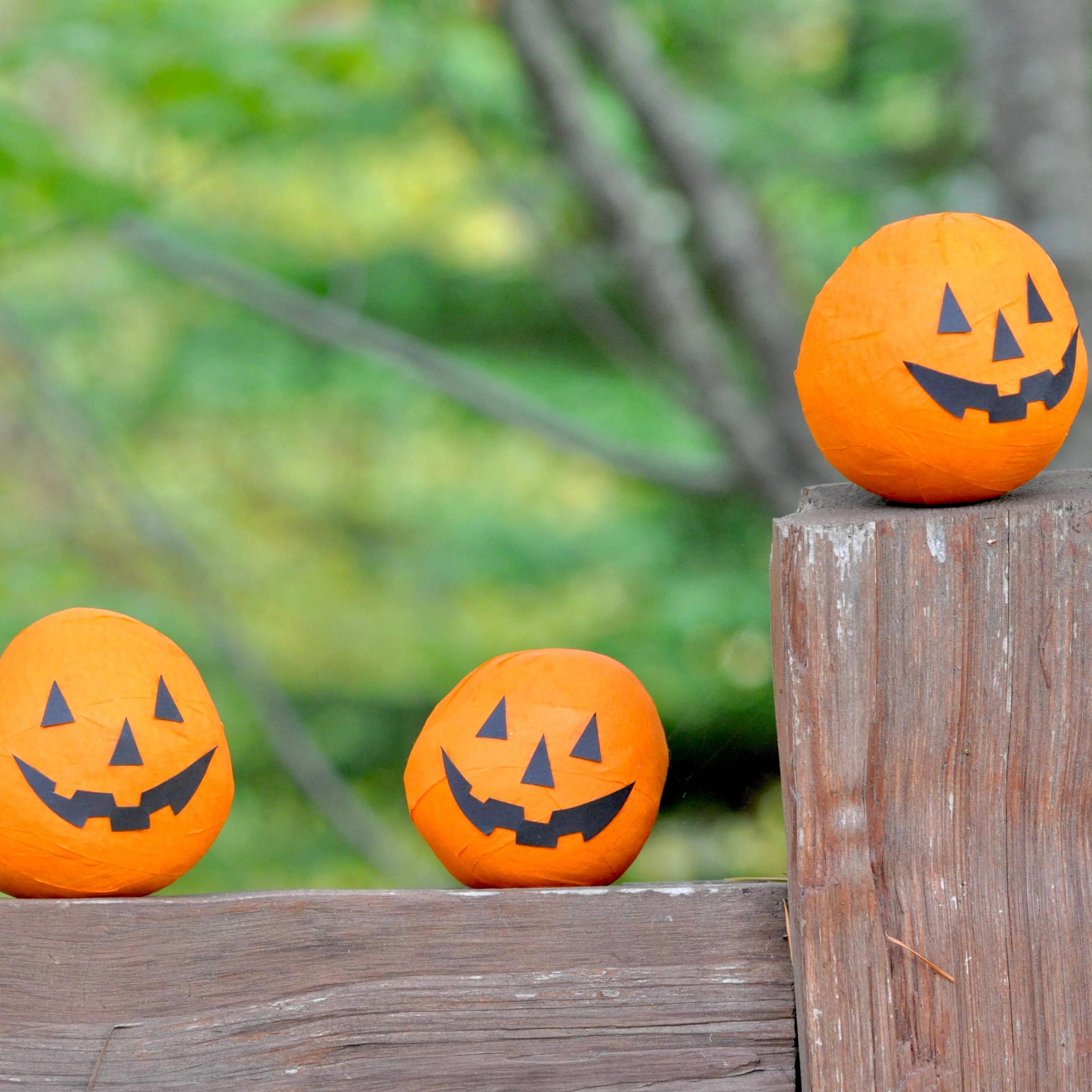 Deluxe Surprise Ball - Halloween - Funky Jack-o'-Lantern - Image 2