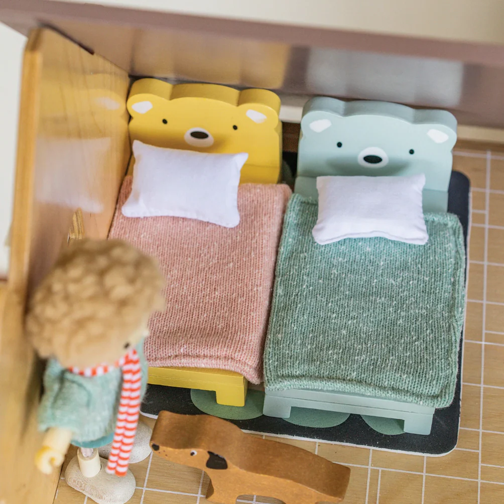 Dovetail Kidsroom Set - Image 4