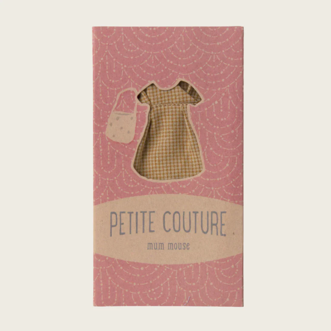 Dress and bag for Mum mouse - Image 3