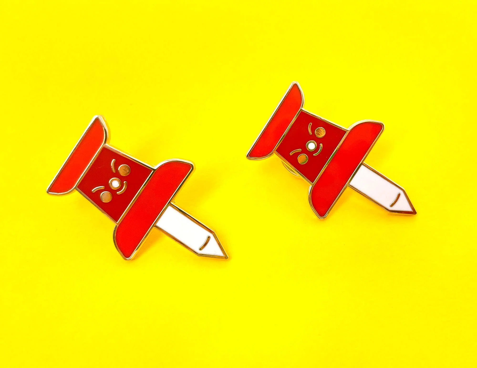 Feeling Angy Thumbtack Gold Enamel Pin | Office Supplies - Image 4