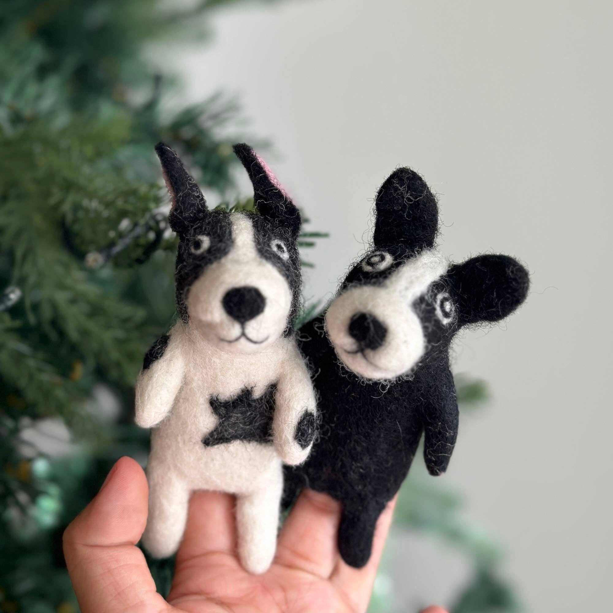 Felt Finger Puppet: French Bull - Image 3