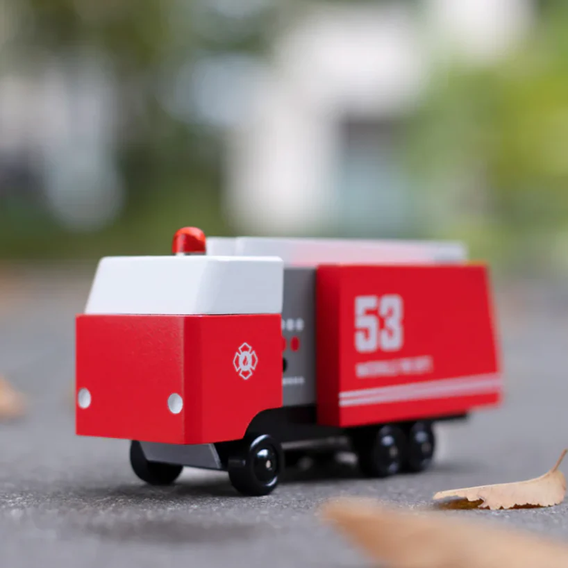 Fire Truck - Image 4