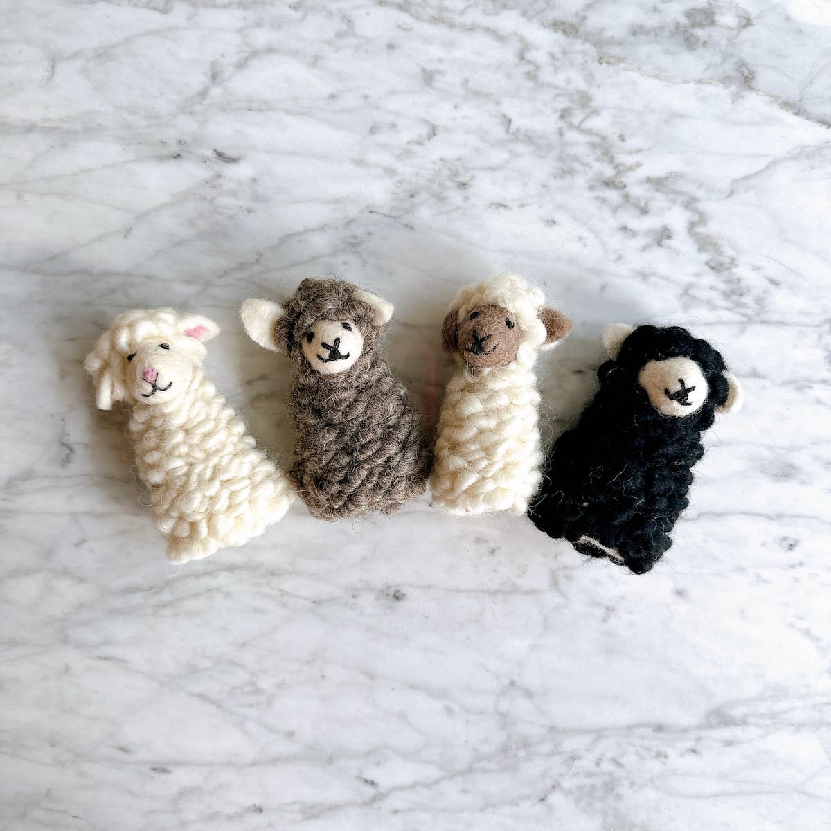 Fluffy sheep finger puppet - Image 3