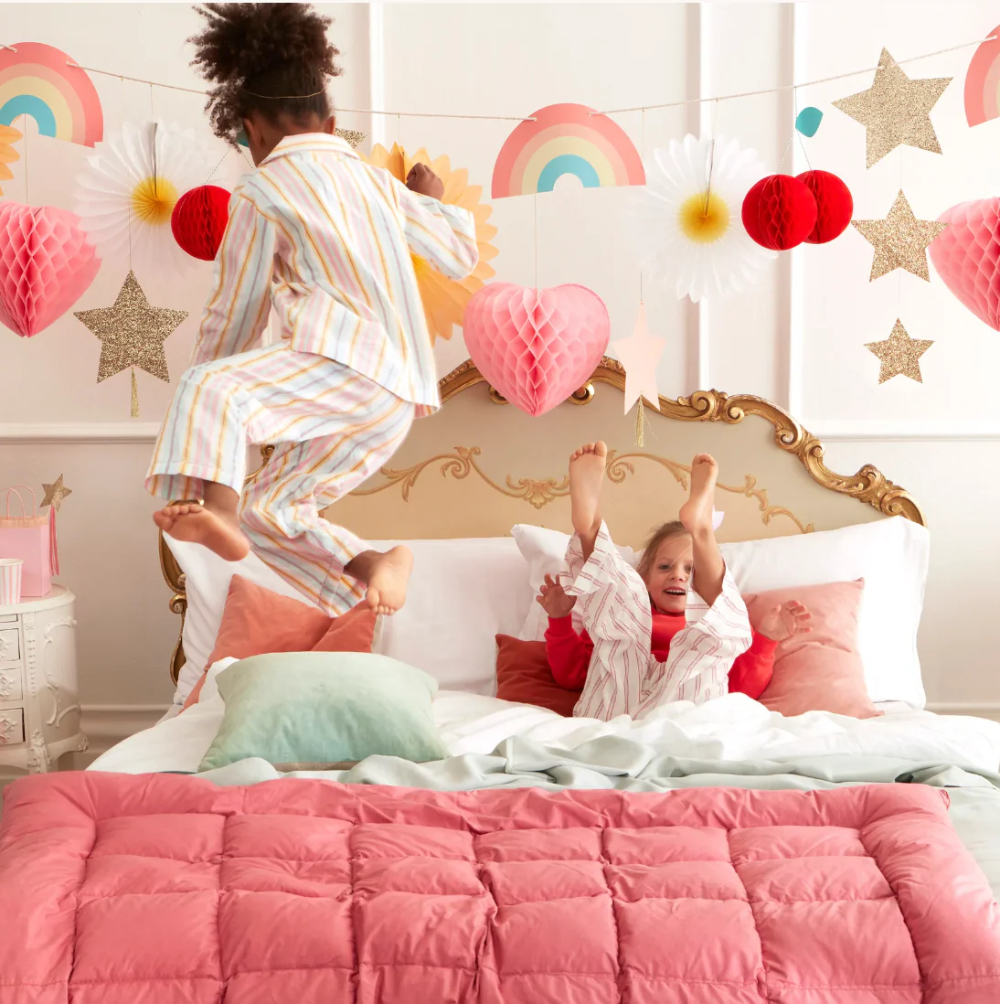Fun Icon Garland - Image 3