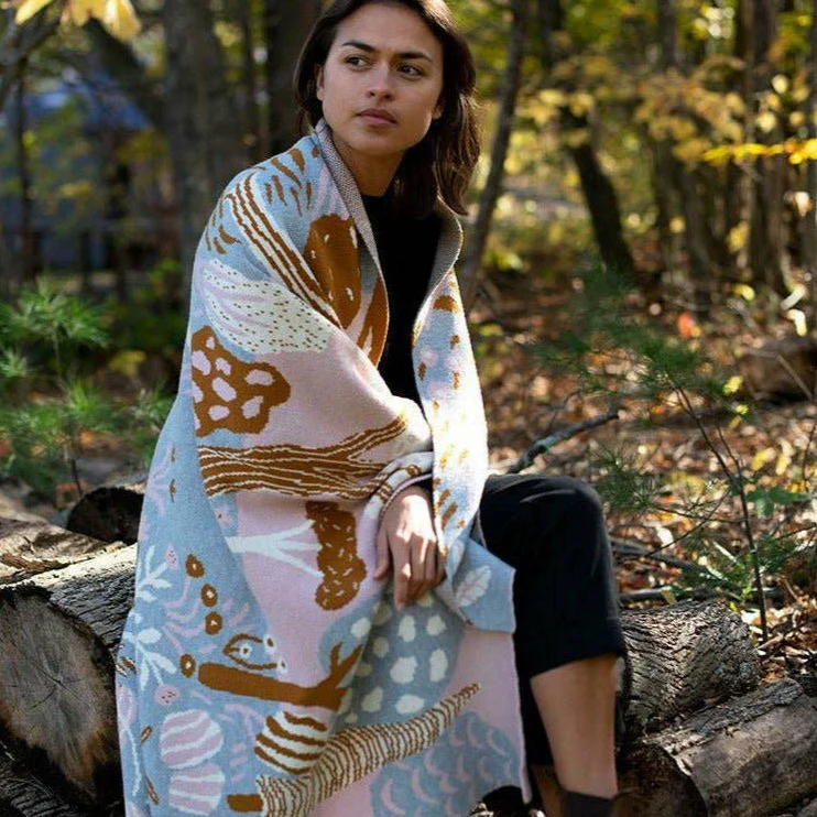 Organic Garden Throw Blanket -Prussian Blue - Image 3