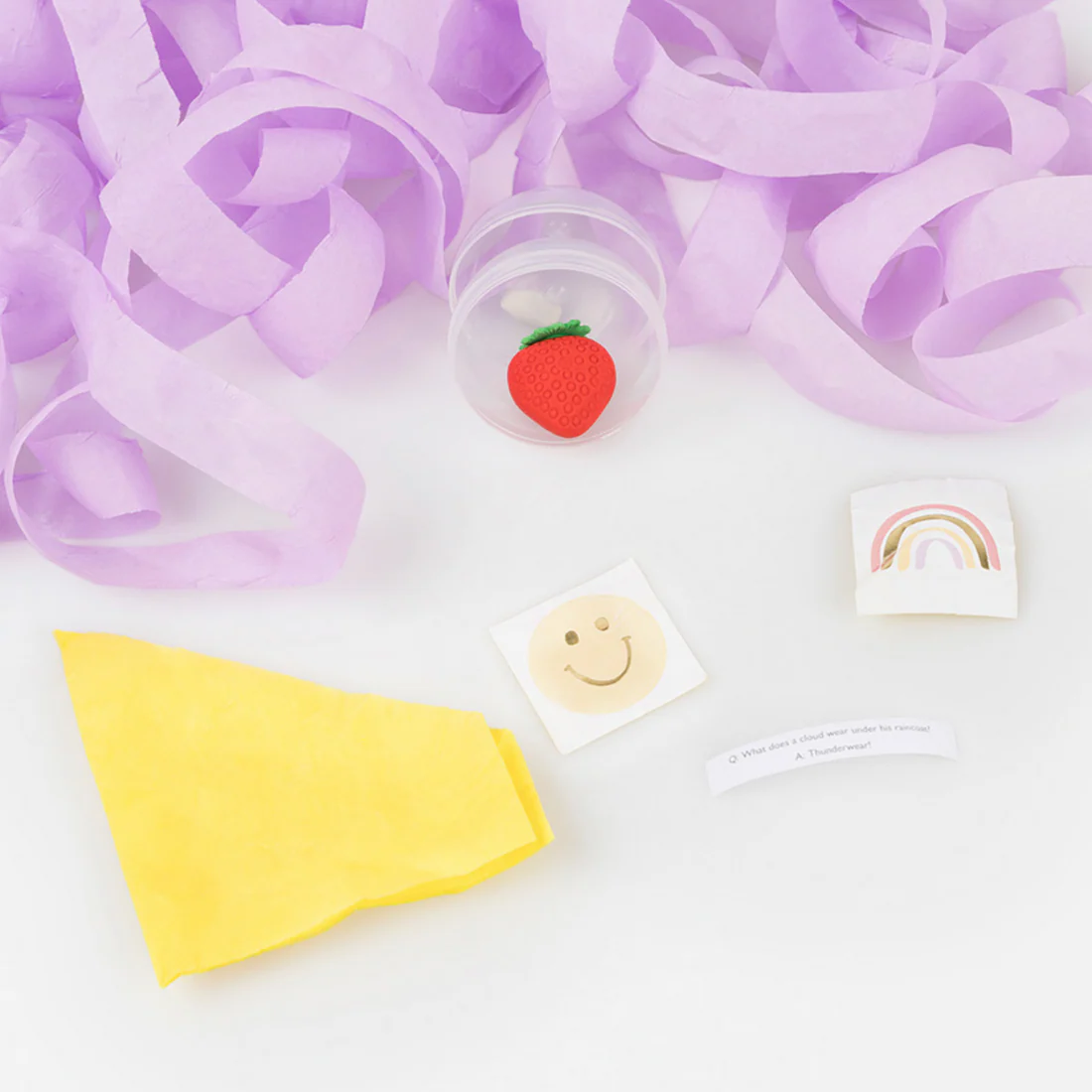 Happy Face Icons Surprise Balls (x6) - Image 3