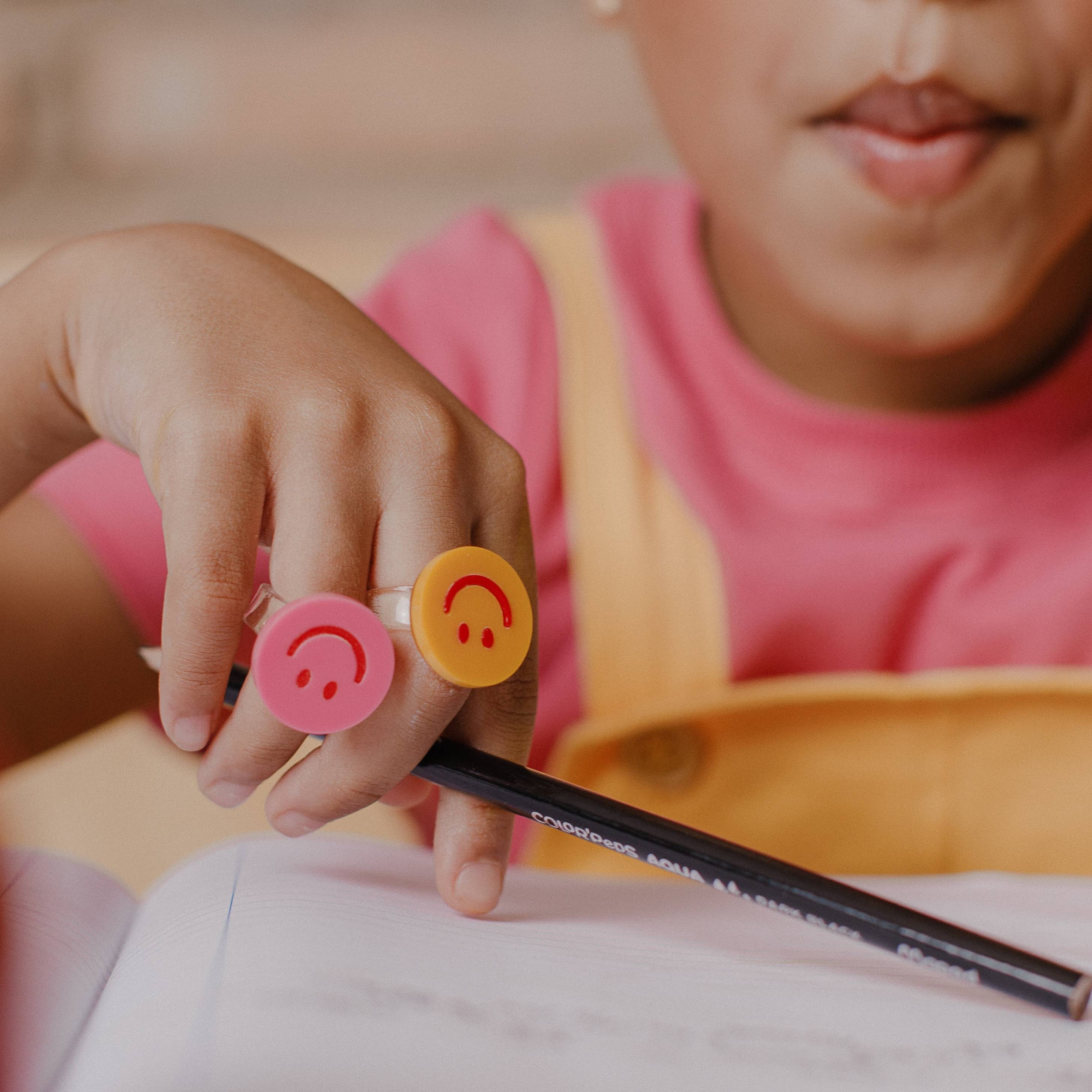 Happy Face Pencils Apple Rings - Image 3
