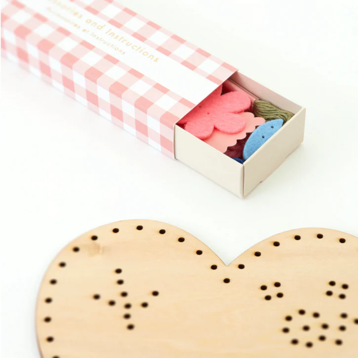 Heart Embroidery Kit - Image 5