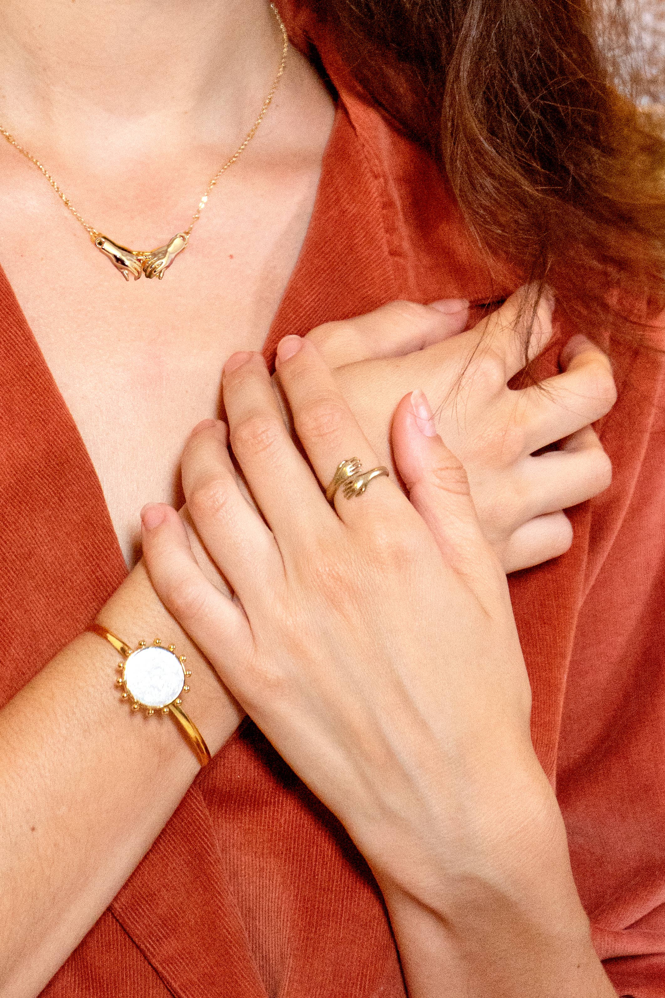 I Wanna Hold Your Small Hand Ring -24k gold - Image 3