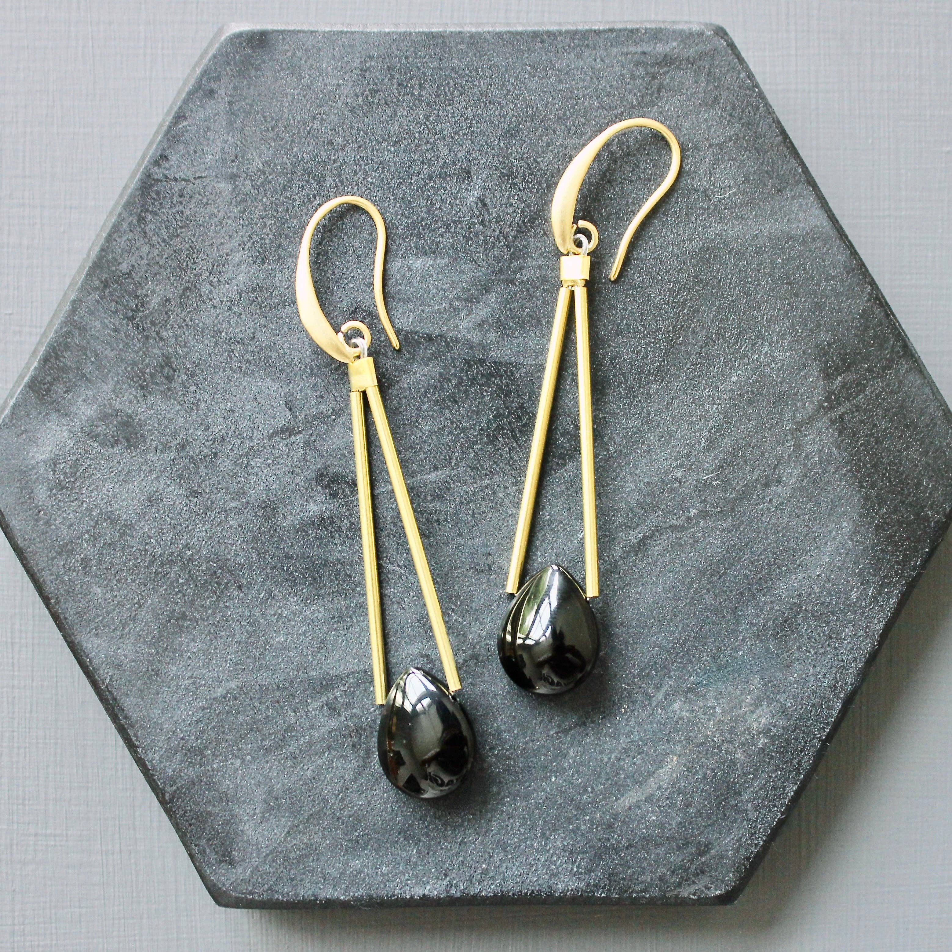 black agate geometric earrings - Image 2
