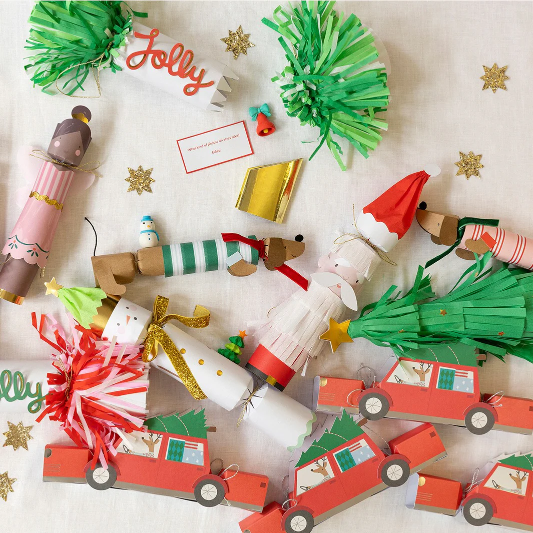Jolly Holly Fringe Crackers (x6) - Image 3