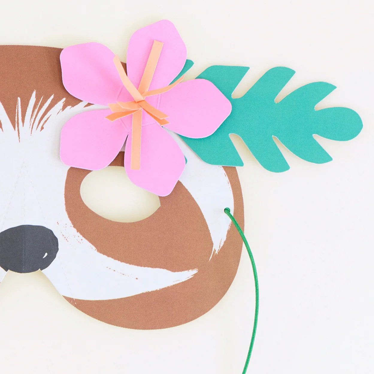 Jungle Jamboree Party Masks (x8) - Image 3