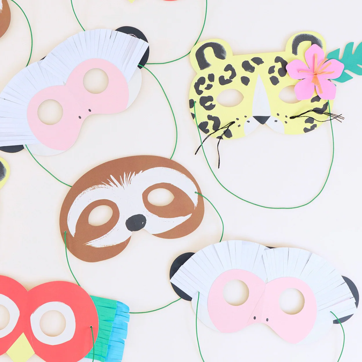 Jungle Jamboree Party Masks (x8) - Image 4