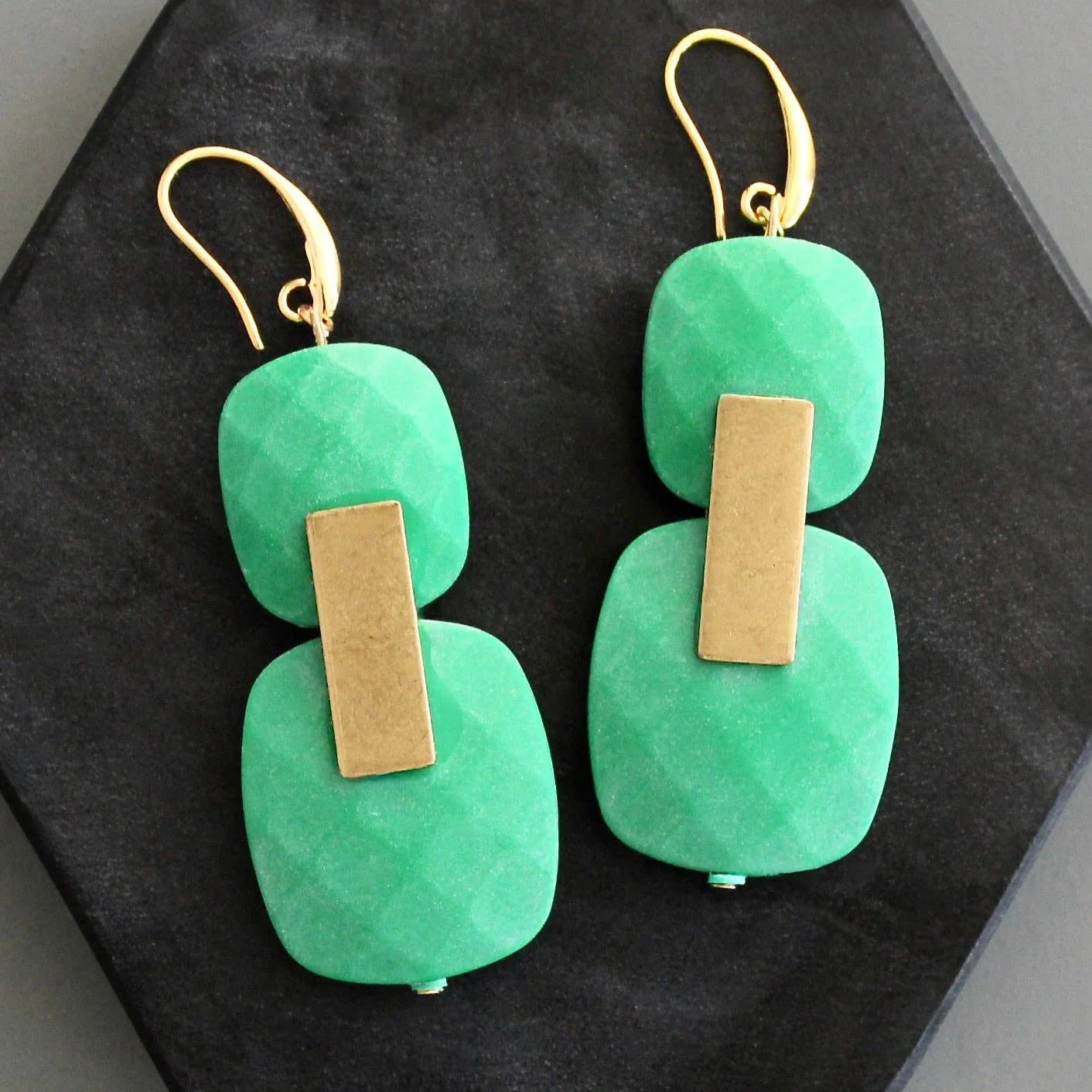green geometric earrings - Image 2