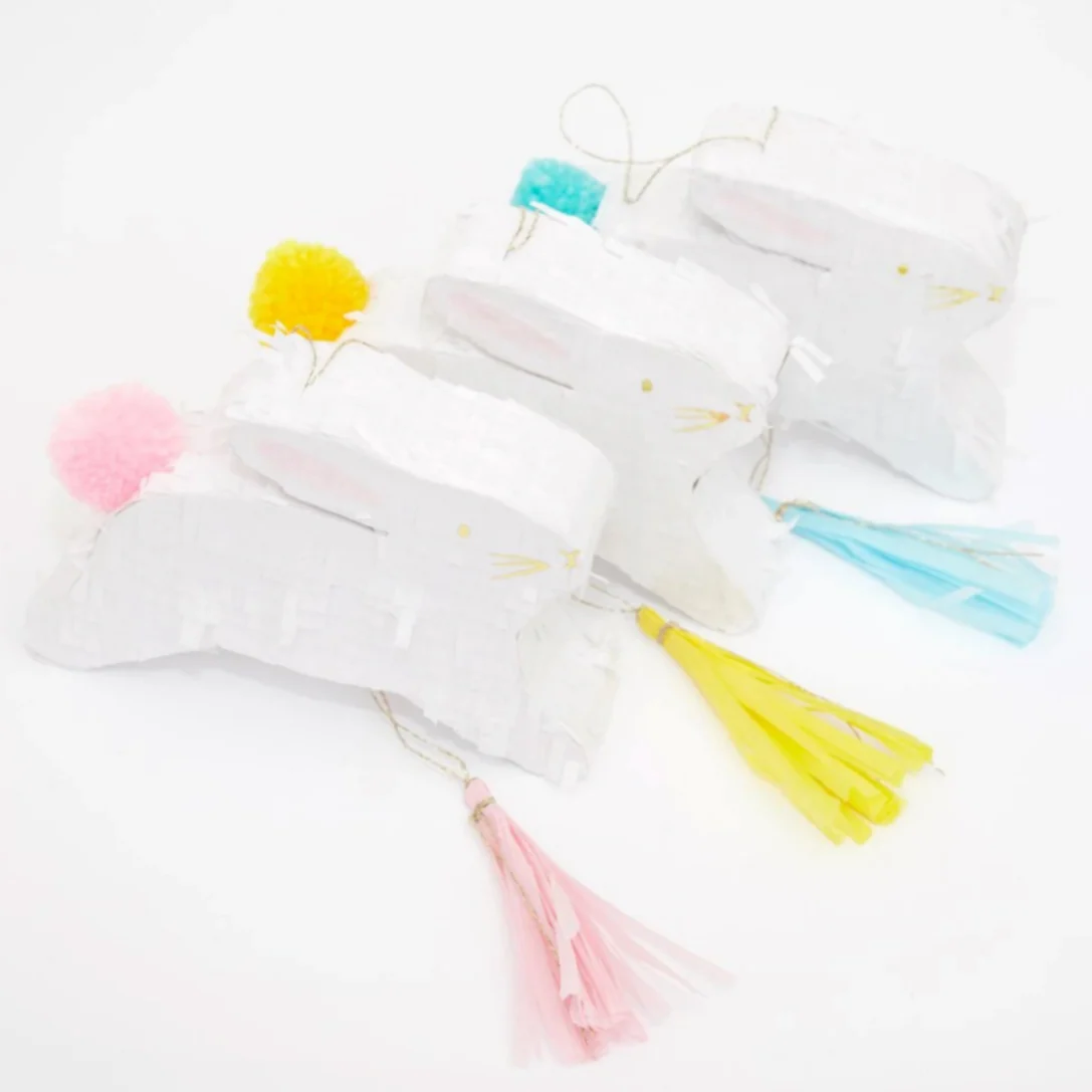 Leaping Bunny Pinata Favors (3pk) - Image 4