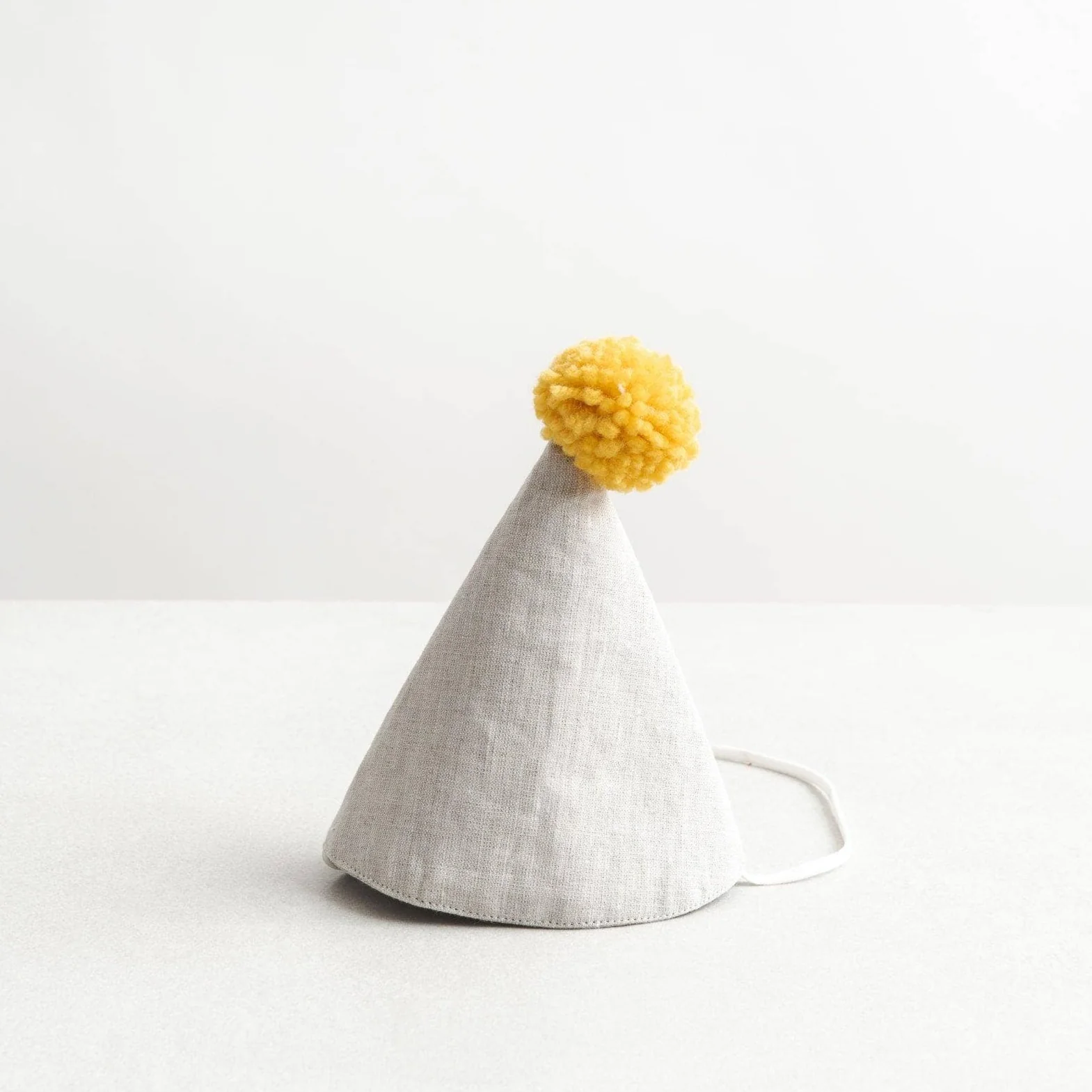 Linen Birthday hat - Image 5