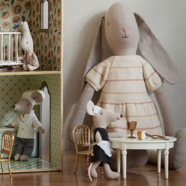 Maid Mouse - Image 3