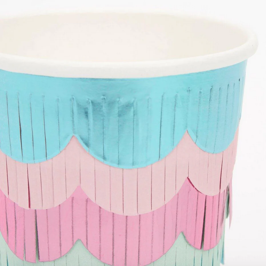 Mermaid Scalloped Fringe Cups (8pk) - Image 2
