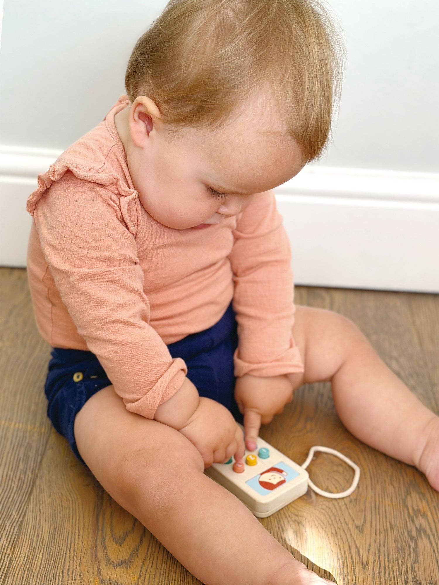 Mobile Phone - Image 3