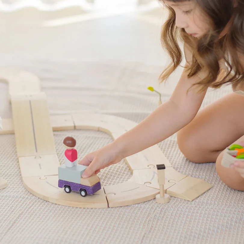My Little Neighborhood Roadway Playset - Image 5