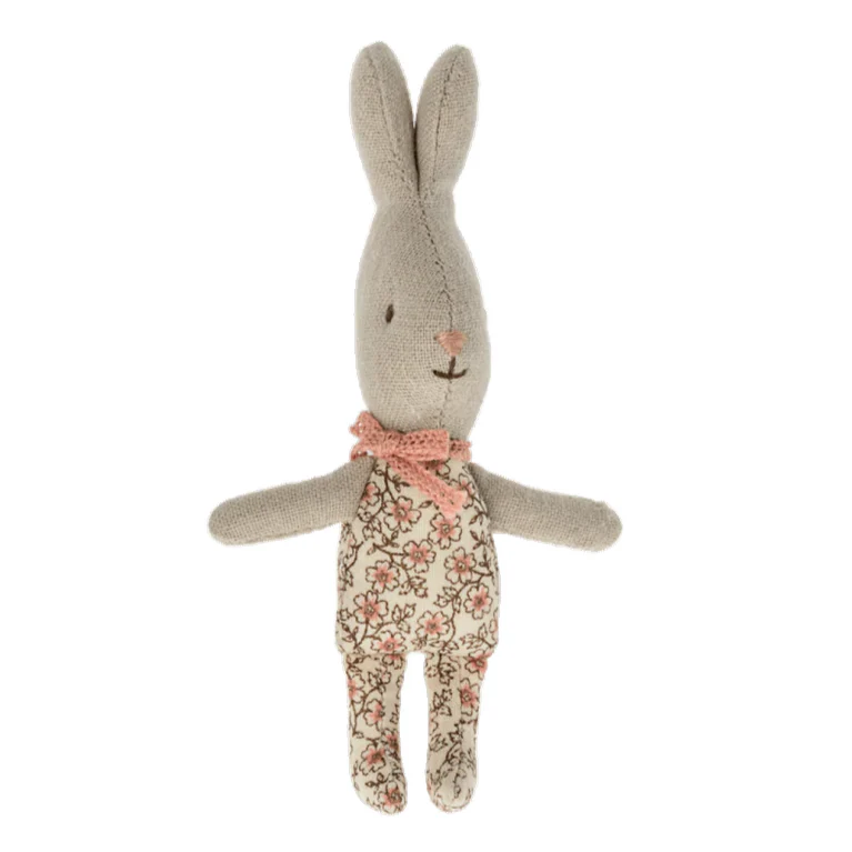 My Rabbit -rose