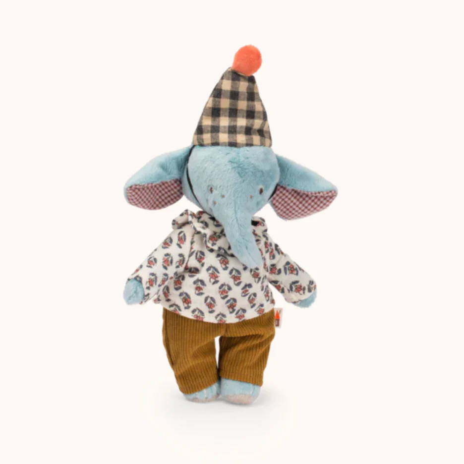 Pablo the Elephant - The Minouchkas