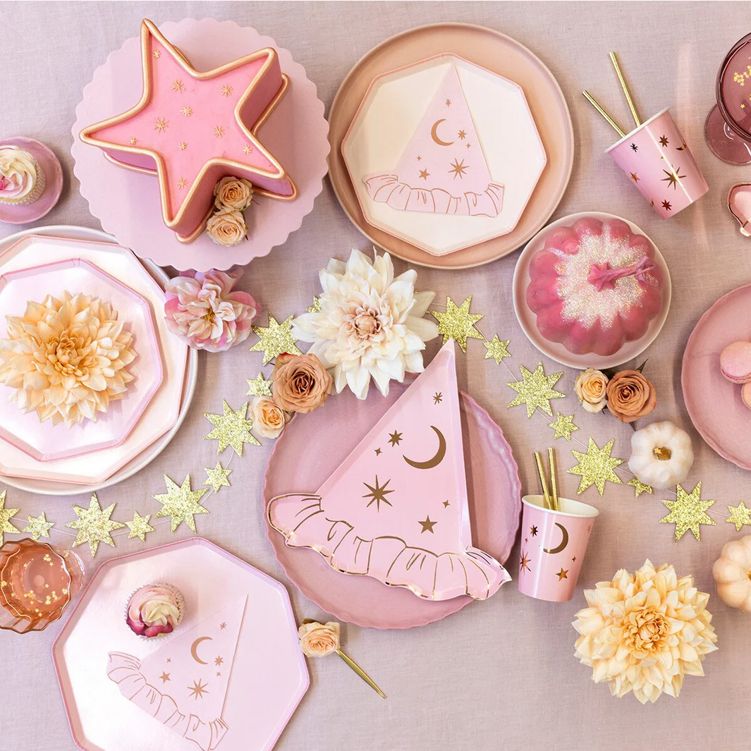 Pink Witch Hat Napkins (x16) - Image 2