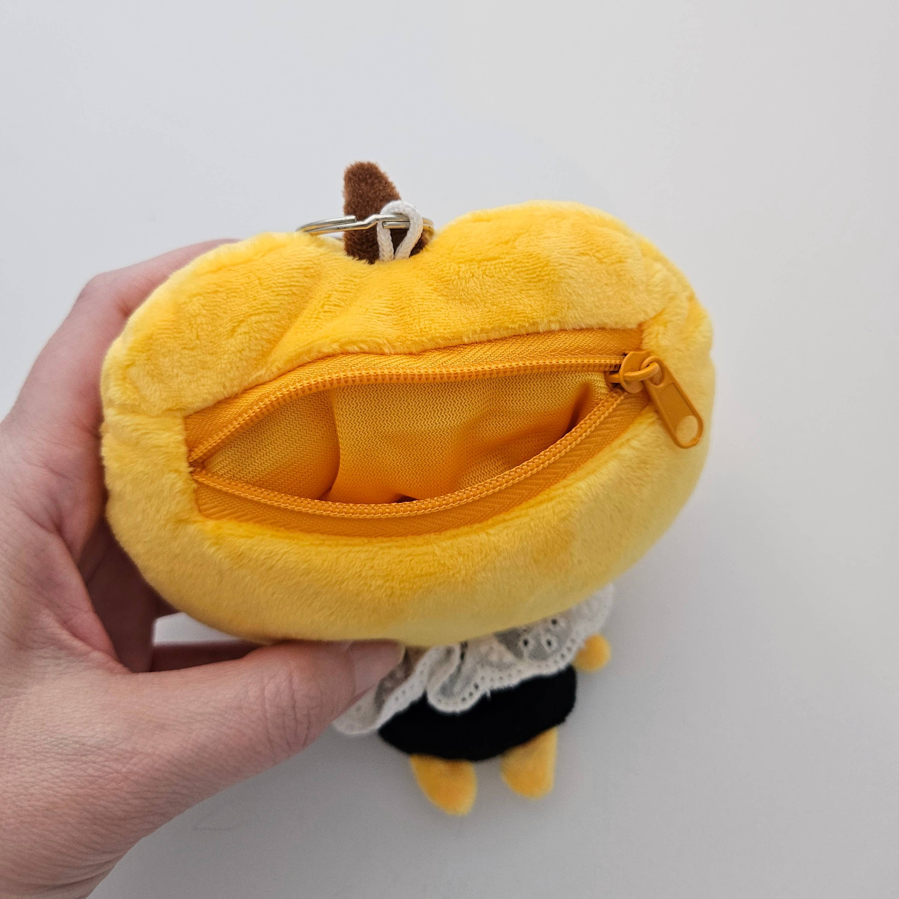 Pumpkin boi plush keychain with zipper pouch - Image 3