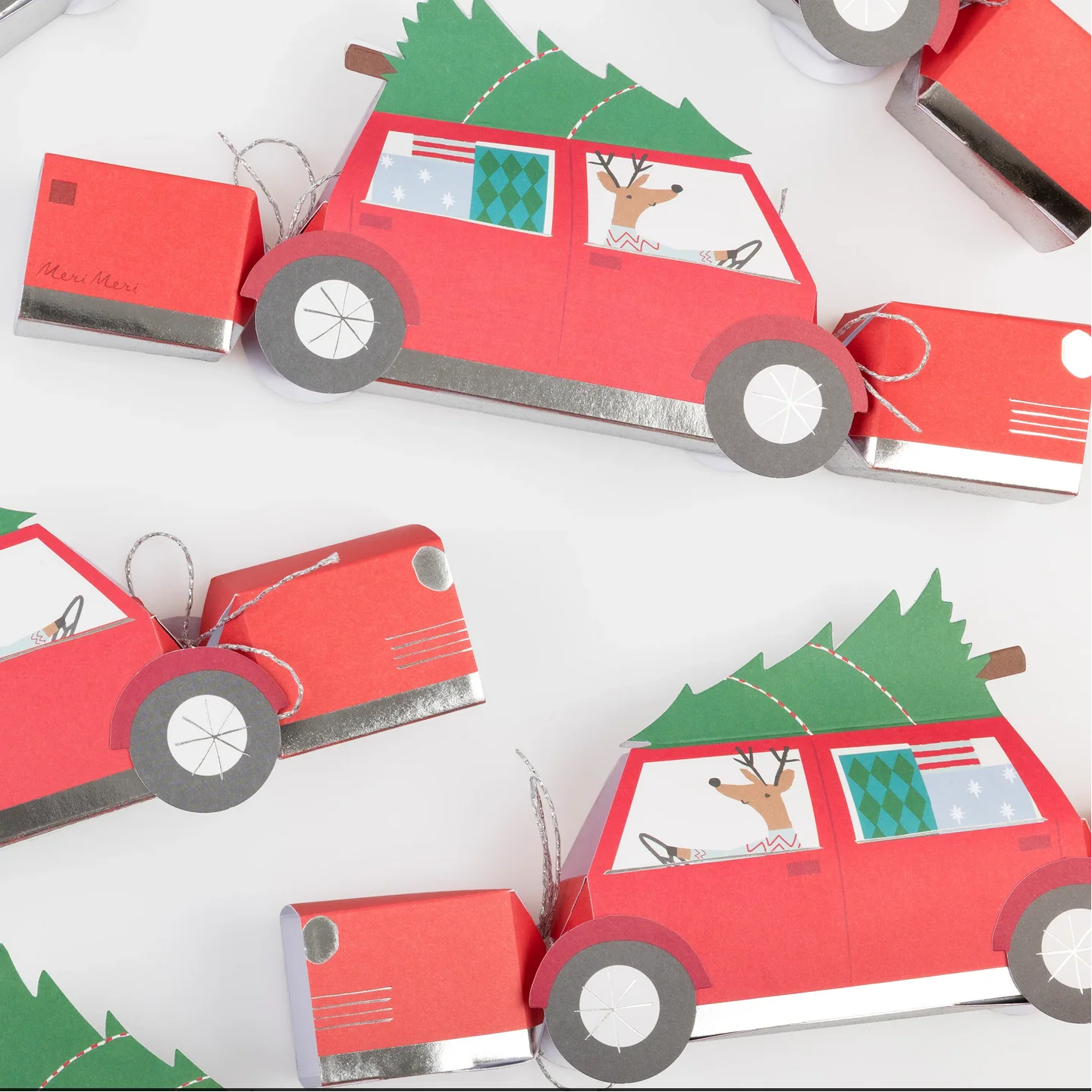 Reindeer In Car Crackers - Image 3