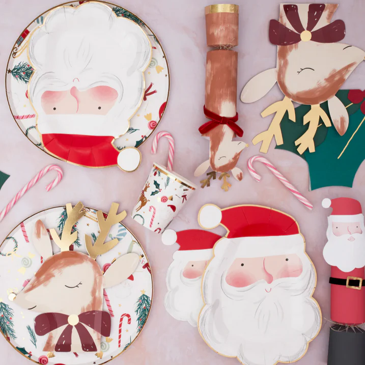 Reindeer With Bow Plates (8pk) - Image 4