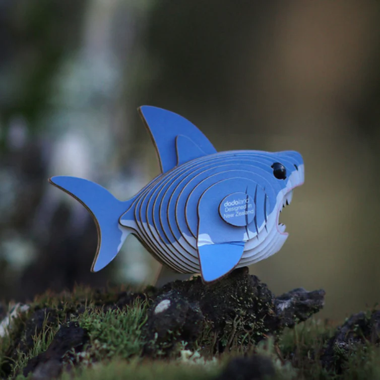 Shark 3-D model kit - Image 5