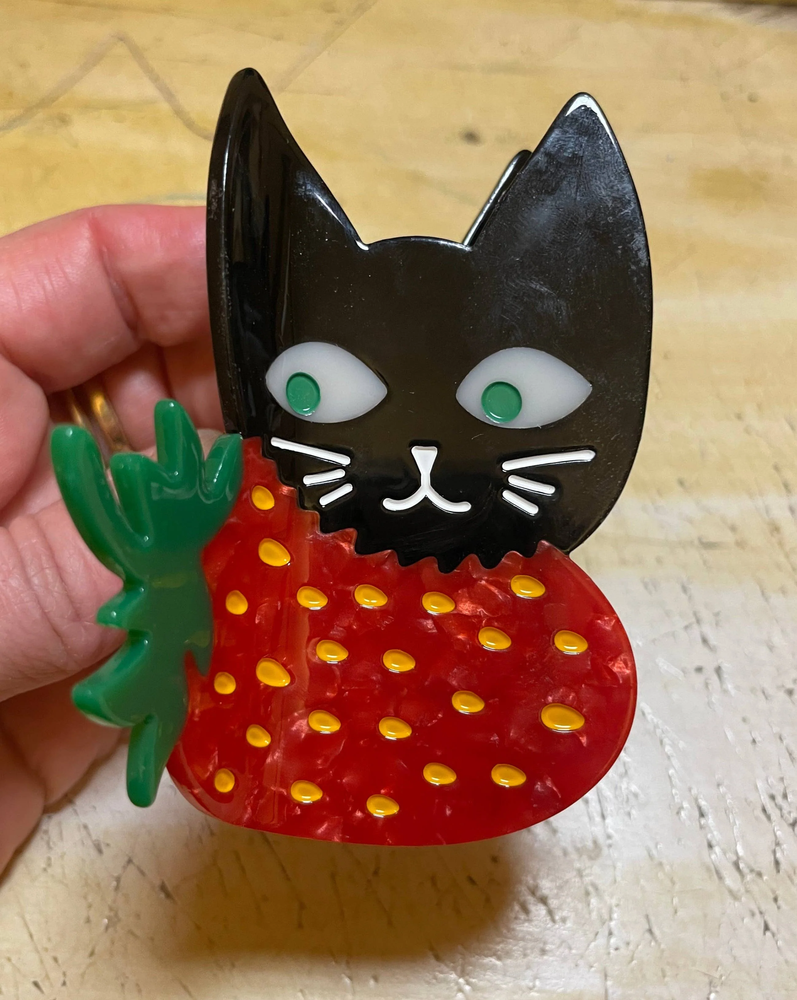 Strawberry Cat Claw - Image 4