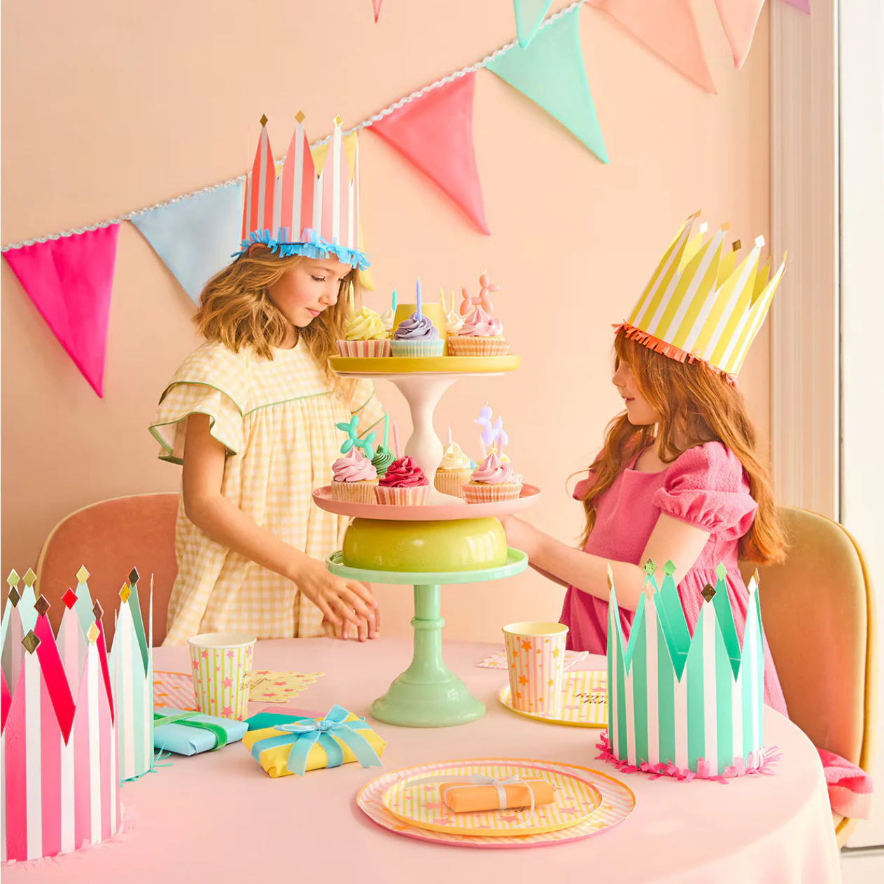 Striped Party Crowns (x8) - Image 2