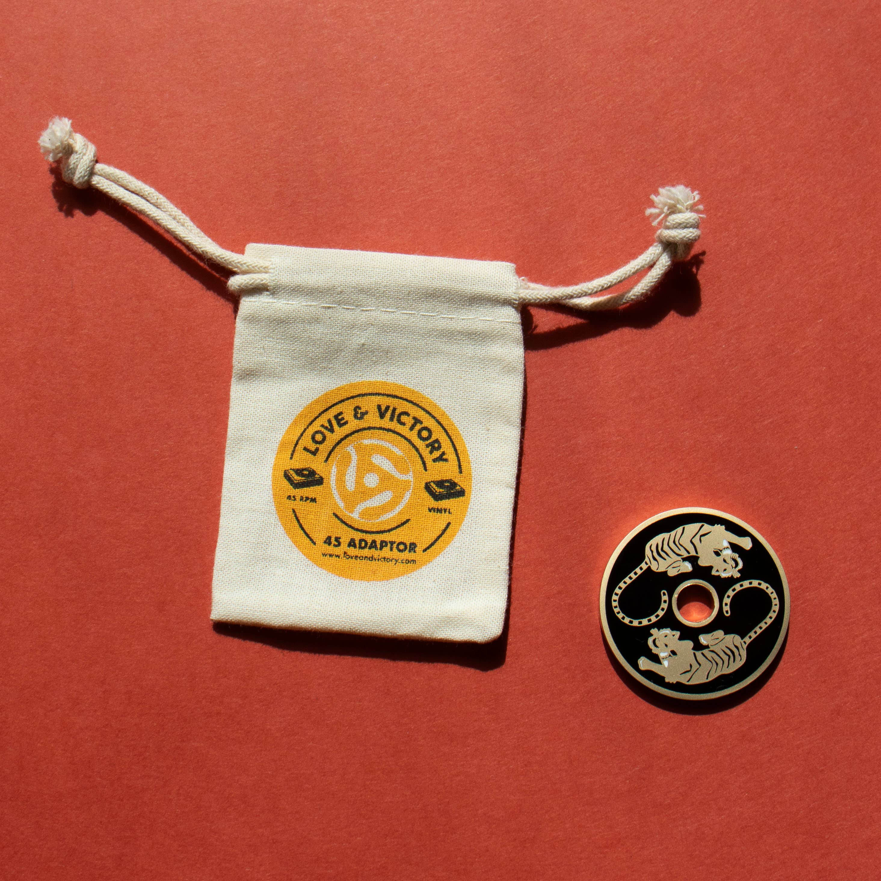 Stylish Enamel 45 Adaptor (Vinyl Accessory) - Image 11